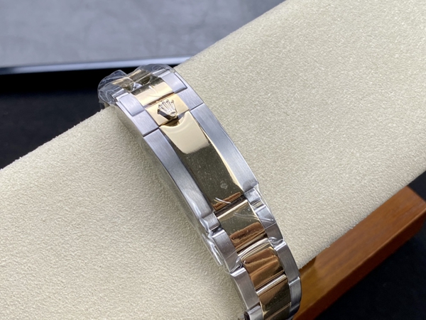 激安ロレックス着用イメージ